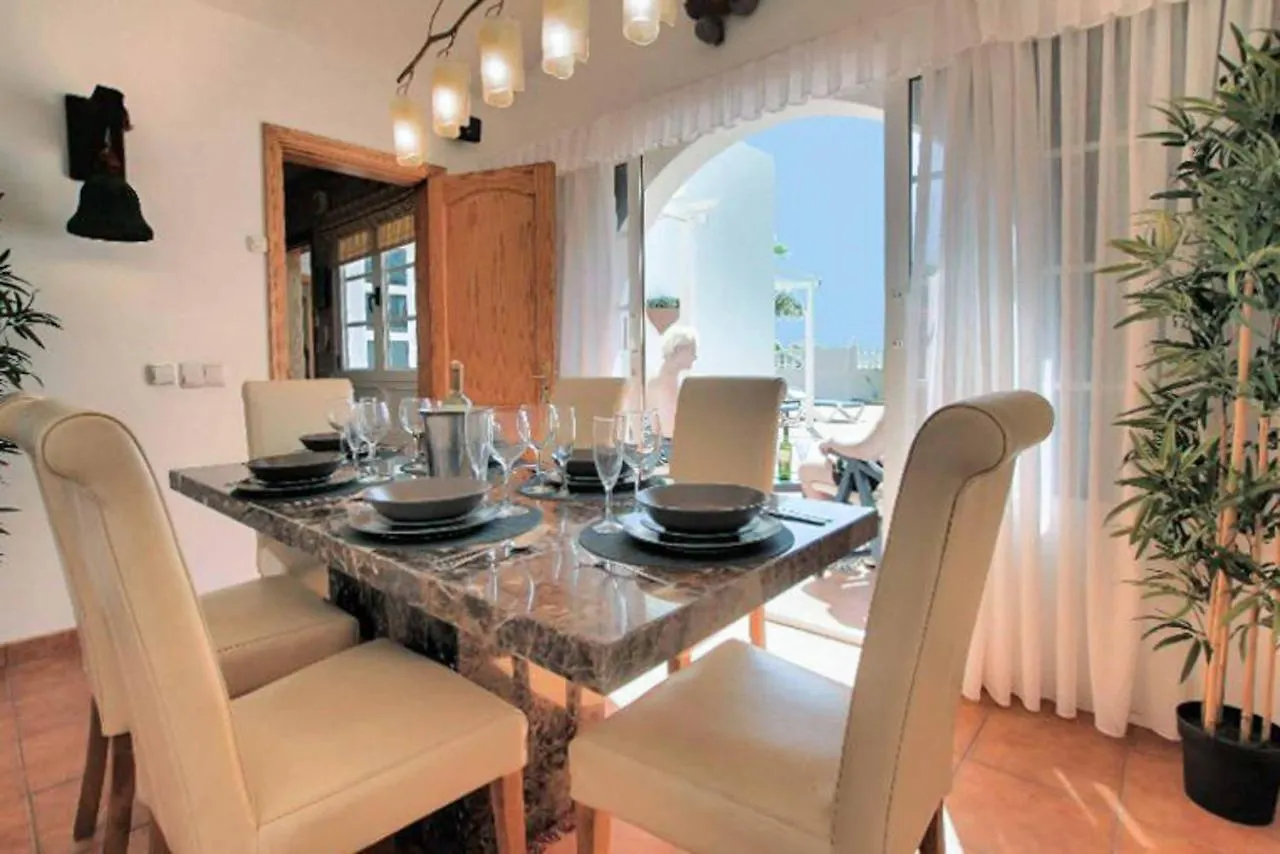 Villa Destino Tías